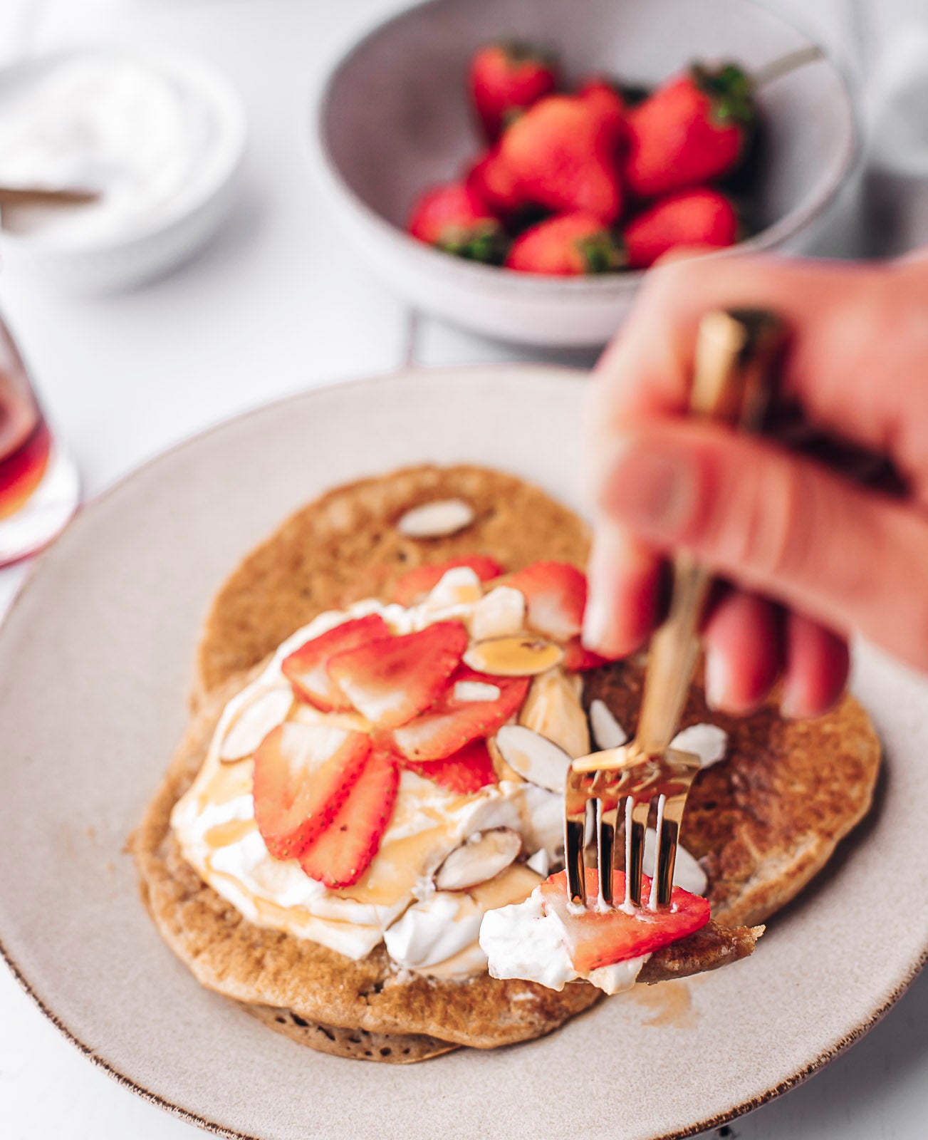 sourdough pancakes with strawberries